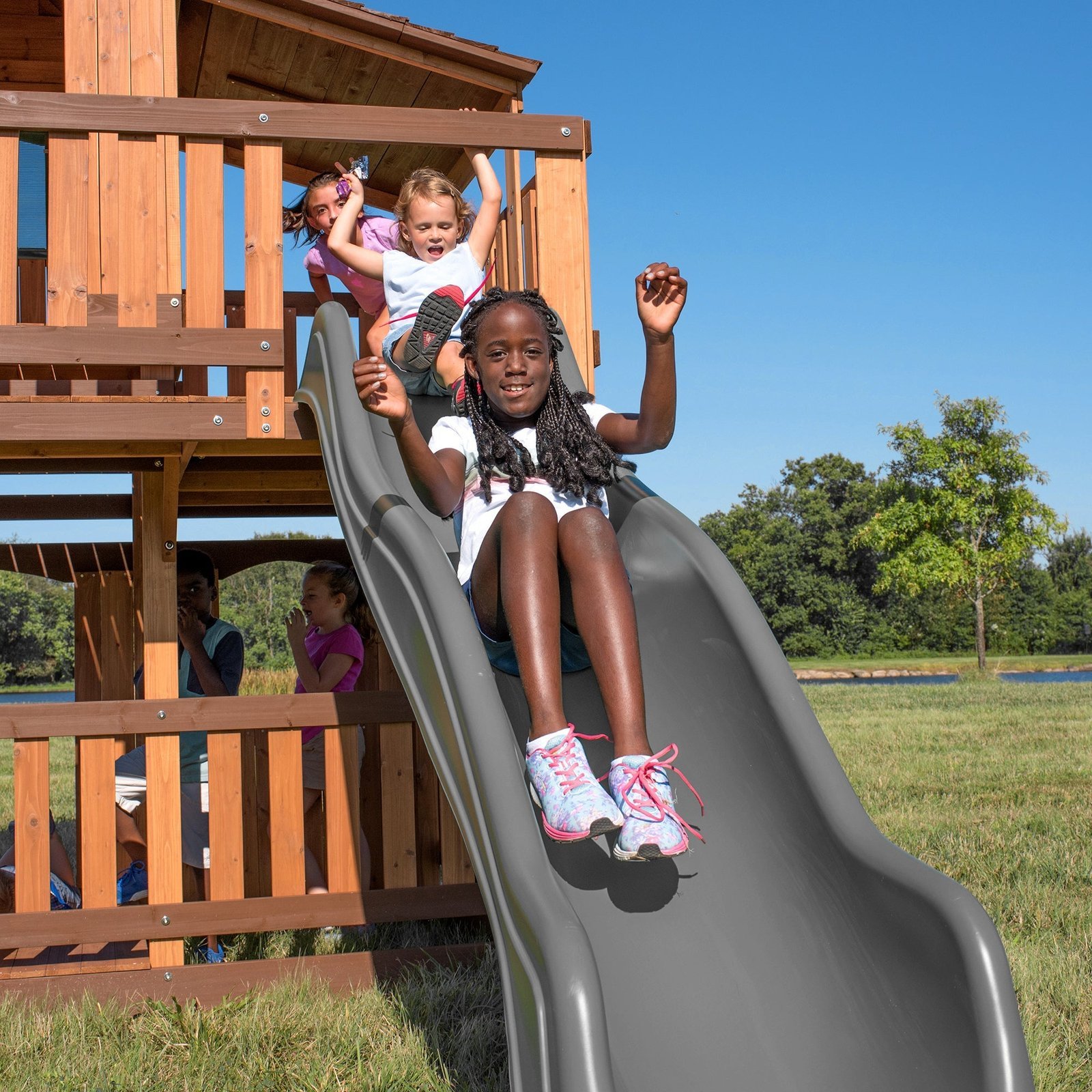 Woodridge-Elite-Gray-Slide.jpg