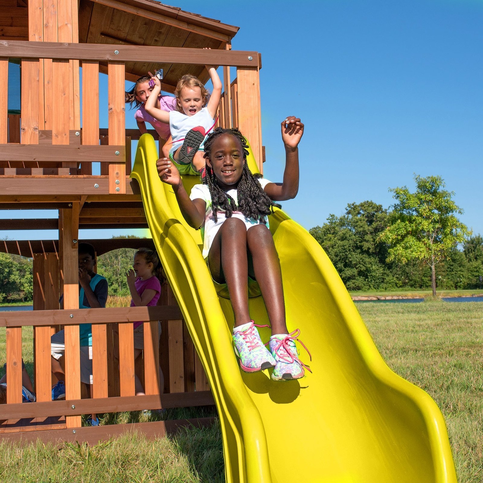 Woodridge-Elite-Yellow-Slide.jpg